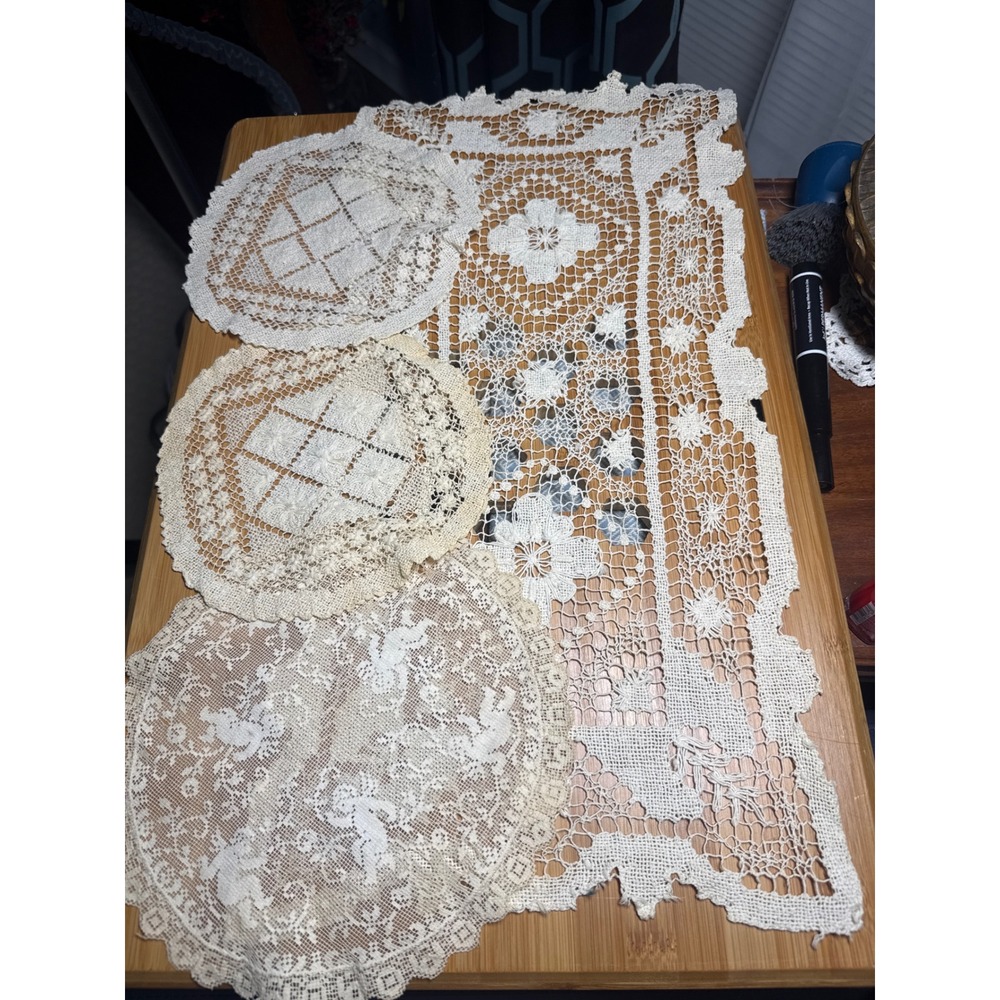 Vintage Handmade Lace Doilies Lot 4pc Floral Geometric Cream Off White Runner
